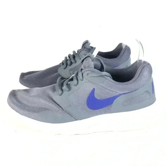 Nike sneakers - Picture 2 of 7